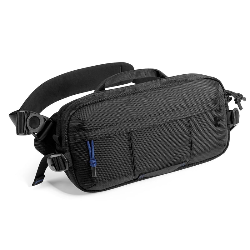 tomtoc 5,5 l crossbody taška pre mužov, ramenná taška z Cordura nylonu, kompatibilná s iPad Mini, ROG Ally X, Steam Deck, vodoodolná, čierna