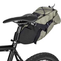 Cyklistická podsedlová taška Topeak BackLoader – vodoodolná, zelená, 6-litrová, s vnútorným vodotesným vakom, bikepacking taška 10