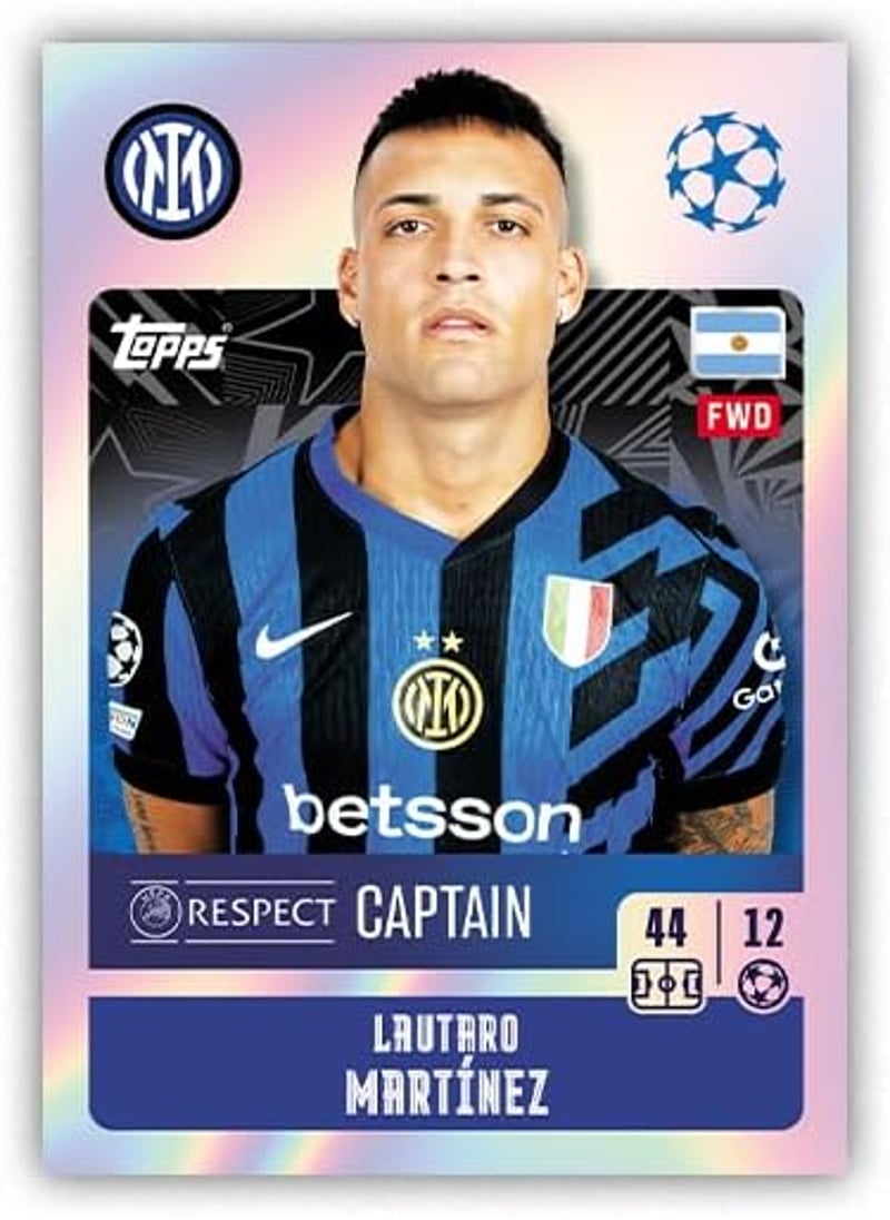Topps UEFA Bajnokok Ligája 24/25 Matrica Gyűjtemény - Teljes Doboz (50 csomag/300 matrica) Garantált Hero Csomag, Focis Gyűjtőknek