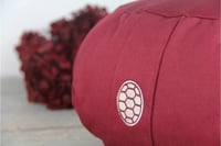 TORTUGA MEDITATION & YOGA Félhold Meditációs Párna Búzahéj Töltettel 15cm Pamut Borítás 4