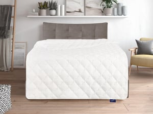 Plapumă de vară Traumnacht Bamboo cu fibre de bambus, hipoalergenică, antibacteriană, 135x200 cm, certificată Oeko-Tex, conform standardelor de calitate germane