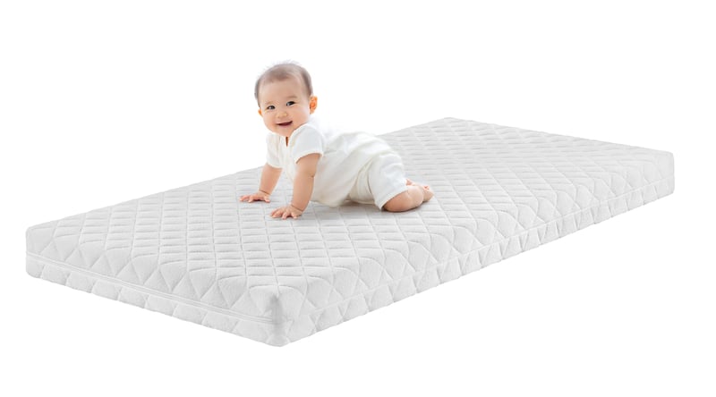Detský matrac Traumnacht BT Kiddy Pure, 60x120 cm, biely, snímateľný a prateľný poťah, certifikát Öko-Tex 100, nemecká kvalita