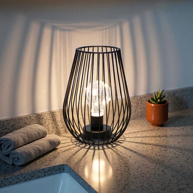 TRIROCKS Fém Asztali Lámpa - 8'' Magas Ketrec Design, Akkumulátoros, Meleg Fehér LED, Beltéri/Kültéri