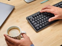 Trust Ymo II csendes vezeték nélküli billentyűzet és egér szett, QWERTZ - fekete 9