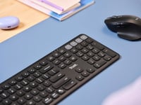 Bezdrôtová klávesnica Trust Vaiya Bluetooth + 2,4 GHz QWERTZ — chybná, na súčiastky: nereaguje na nič (stav: pozri 2. obrázok) 10