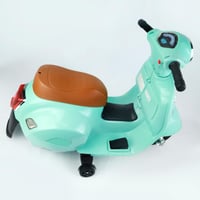 Elektrická detská kolobežka TURBO CHALLENGE Vespa GTS 119151 – 6V batéria, max. 25 kg, od 18 mesiacov, vodovo zelená 5