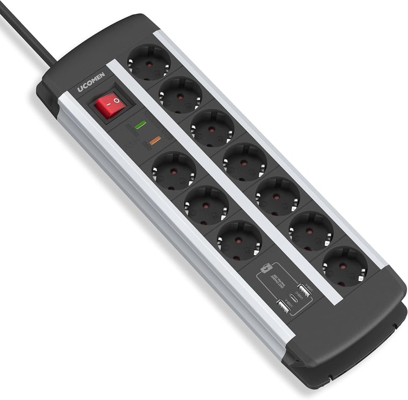 UCOMEN 10-es elosztó USB-C PD 20 W túlfeszültség-védelemmel TÜV/GS 16 A - 1,5 m kábel