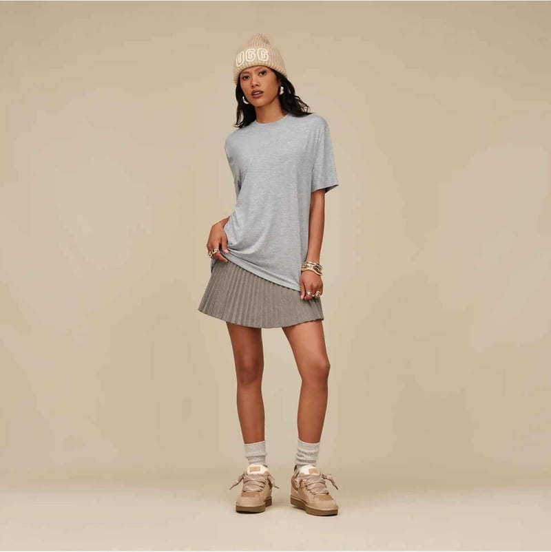 UGG női LowmelSneaker alacsony szárú sneaker 38 EU homokszínű bélelt téli cipő