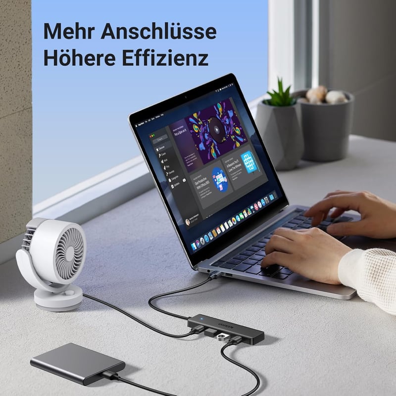 UGREEN 4 Portos USB 3.0 Hub Elosztó 5Gbps Gyors Adatátvitel MacBook iMac Surface Dell Laptop PC Merevlemez Pendrive 15cm Fekete