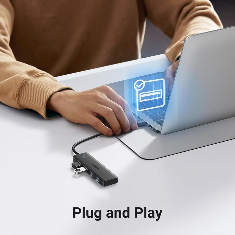UGREEN 4 Portos USB 3.0 Hub Elosztó 5Gbps Gyors Adatátvitel MacBook iMac Surface Dell Laptop PC Merevlemez Pendrive 15cm Fekete