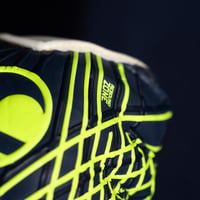 Brankárske rukavice uhlsport Prediction Soft Flex Frame s ochranou prstov – veľkosť 10, námornícka modrá/biela/fluožltá – pre deti aj dospelých 4