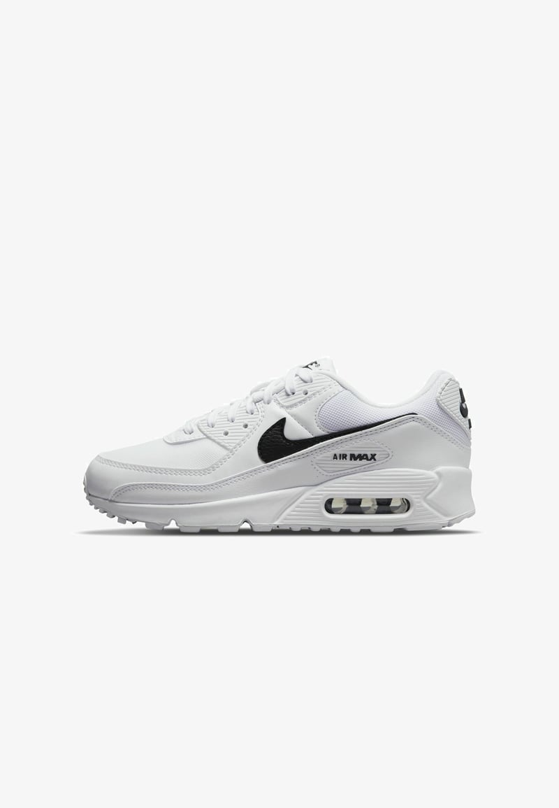 Nike Sportswear ruházat – eredeti Nike termék, sportos viselet mindennapi használatra - 45 méret