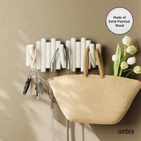 Umbra Picket fehér fali ruhaakasztó 5 összecsukható kampóval fenyőfából - 4.5 cm, White 2