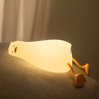 URAQT Kacsa Éjjeli Lámpa Gyerekeknek - Szilikon LED Érintésvezérelt Hangulatfény 3 Fényerővel, USB Töltés, Időzítő, Mobiltelefon Tartó 1
