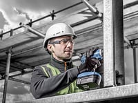 Uvex i-works Védőszemüveg Kék Kerettel Átlátszó Lencsével - Páramentes Karc és Vegyszerálló Munkavédelmi Szemüveg 6