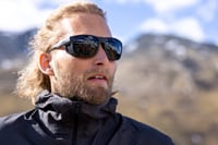 Outdoorové okuliare Uvex Sportstyle 312 VPX – matná čierna/hnedá, unisex športové slnečné okuliare s UV ochranou 8