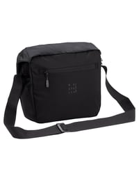 Taška cez rameno VAUDE Rom S III Messenger Bag čierna - Vodoodolná taška z recyklovaného PET materiálu s priehradkou na notebook pre mužov a ženy 5