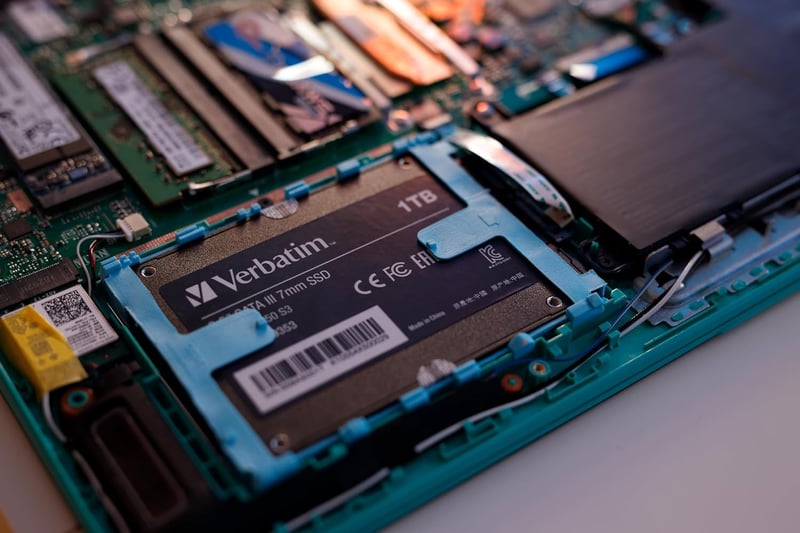 Verbatim Vi550 S3 1TB SATA III SSD 2.5" - 550MB/s olvasási sebesség, PC és laptop