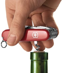 Švajčiarsky vreckový nôž Victorinox Explorer, 16 funkcií, červený – nôž, vývrtka, otvárač na konzervy 5