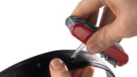 Švajčiarsky vreckový nôž Victorinox Explorer, 16 funkcií, červený – nôž, vývrtka, otvárač na konzervy 4