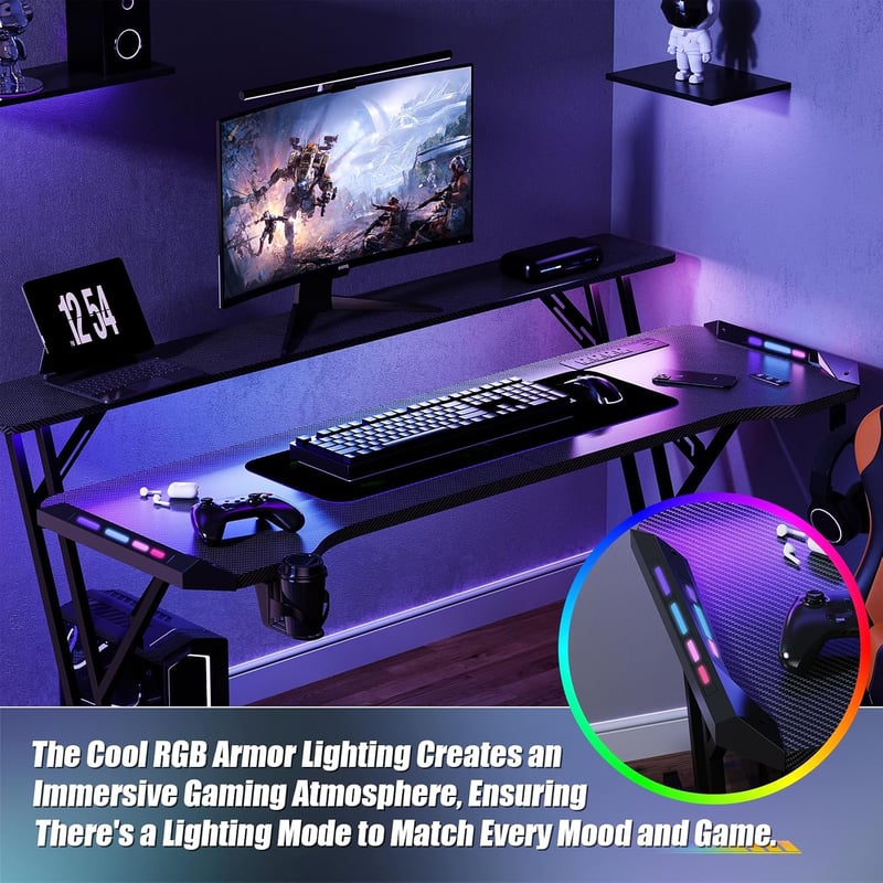 VidaTeco Gamer íróasztal 140 x 70 cm LED világítással, USB és konnektor csatlakozóval, Z alakú váz, fejhallgató tartó, egérpad PC-hez és iro