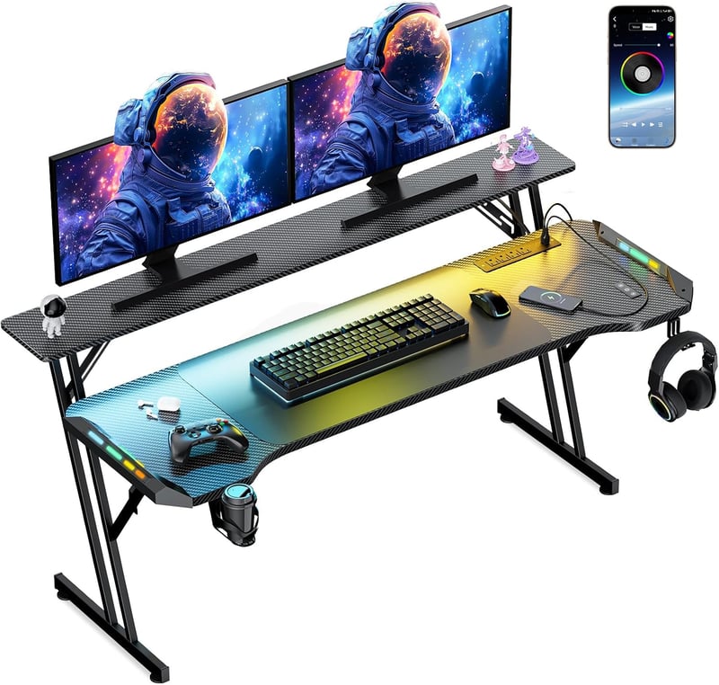 VidaTeco Gamer íróasztal 140 x 70 cm LED világítással, USB és konnektor csatlakozóval, Z alakú váz, fejhallgató tartó, egérpad PC-hez és iro