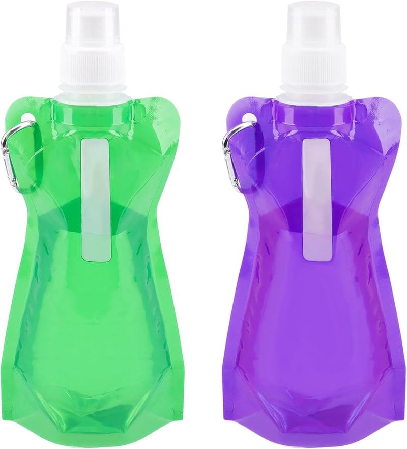 VIEVRE Összehajtható Kulacs Szett 2db - 500ml Újrahasználható Ivópalack Karabinerrel - BPA-mentes Túrázáshoz, Utazáshoz (Lila és Zöld)