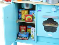 Bucătărie de jucărie pentru copii Vilac 8107 Cucina tra Le Nuvole - Design cu nori albaștri, cu accesorii multicolore 4