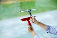 Vileda Professional 2in1 Ablaktisztító Gumival és Mikroszálas Borítással 7