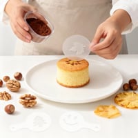 Sada 12 kusov cukrárskych krúžkov VINATO s 2 viečkami a 2 základňami, priemer 8 cm, nehrdzavejúca oceľ — chýba piest (stav: pozri 2. obrázok) 10