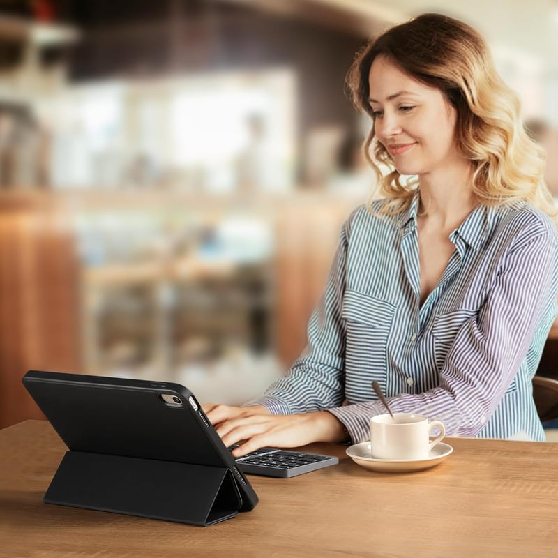 Vobafe Bluetooth Összecsukható Billentyűzet Touchpaddal, Hordozható Vezeték Nélküli QWERTZ