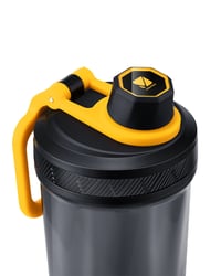 VOLTRX Elektrický proteínový šejker 680 ml – USB-C Nabíjateľná mixovacia fľaša na proteínové šejky, vyrobená z BPA-free Tritanu, žltá 2