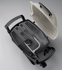 Weber Q1000 gázgrill, 43x32 cm grillfelület, 1 égő, porcelánzománcos öntöttvas rács, alumínium fedél, hordozható BBQ grill, titán színű (50060079) 9