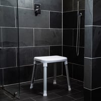 Weinberger magasságállítható zuhanyzó szék 42-52 cm, 150 kg terhelhetőség 2