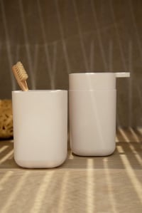 WENKO Davos 350 ml szappanadagoló fehér műanyag BPA-mentes fürdőszoba konyha - Matte White 4