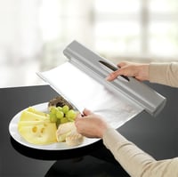 Dávkovač fólie WENKO Perfect Cutter – svetlosivý – 38x5,2x6,7 cm – 2 ks 8