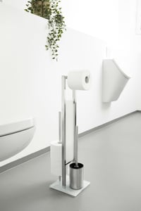 WC kefa Wenko Rivalta s integrovaným držiakom toaletného papiera a držiakom na kefu, nehrdzavejúca oceľ, 23 x 70 x 18 cm, matná strieborná 8