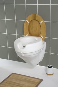 Înălțător pentru colac WC WENKO Secura - capacitate 150 kg, alb, 41,5 x 17 x 44 cm, înălțător din plastic 7