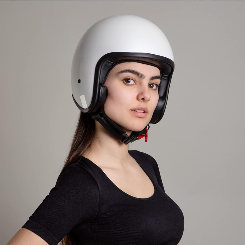 Westt Jet Retro Bukósisak ECE 22.06 Tanúsítvánnyal - Felnőtt Unisex Metálfehér Félhéjas Motorkerékpár Sisak Chopper Robogó Moped Használatra