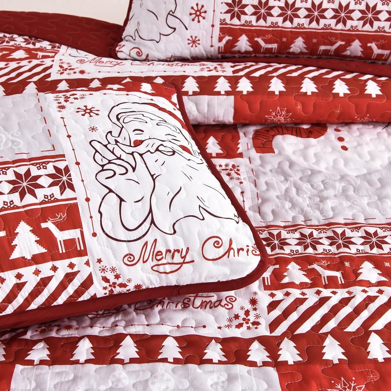 WONGS BEDDING Karácsonyi Ágytakaró Szett 220x240 cm - Mikroszálas Steppelt Takaró 2 Párnahuzattal - Fehér Karácsonyfa és Rénszarvas Mintás