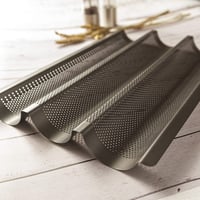 Wundermix plech na pečenie bagiet s nepriľnavým povrchom na 3 bagety, perforovaná forma na pečenie chleba, 38,5 x 28 x 3,5 cm 3