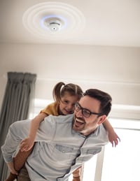 X-Sense XS01-WR Vezeték Nélküli Hálózatba Köthető Füstérzékelő - 3 db-os Szett, 85 dB, 10 Éves Élettartam, Cserélhető Elem, Fehér 9