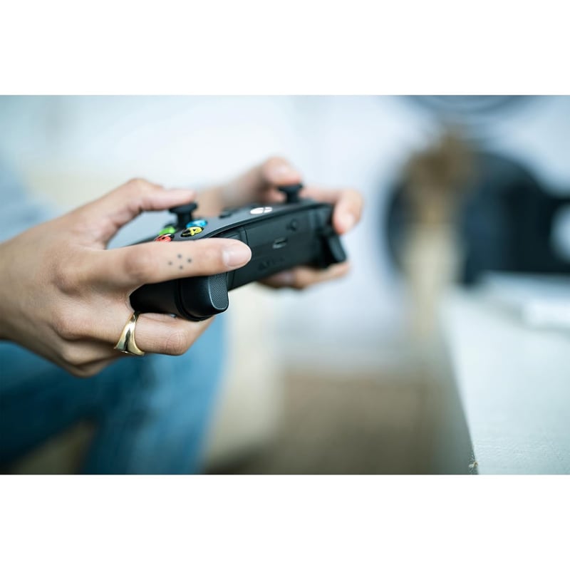 Xbox Wireless Controller Szénfekete Vezeték Nélküli Gamepad - Carbon Black, 2025 packaging