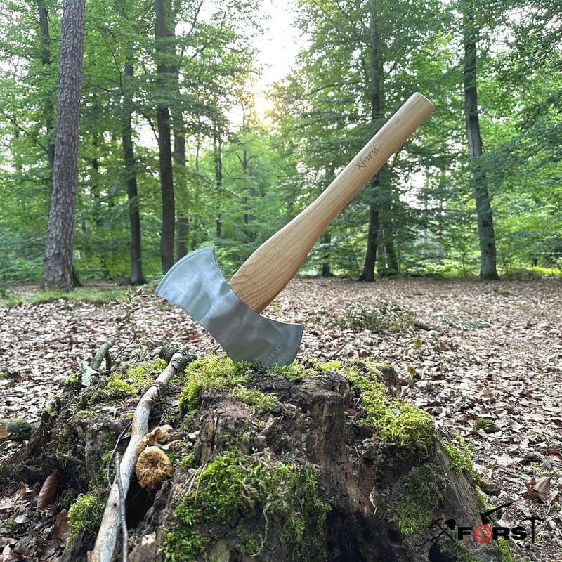 Xforst Viking kétfejű fejsze 42 cm 1,4 kg kovácsolt szénacél pengével hickory nyéllel bőr vágóvédővel