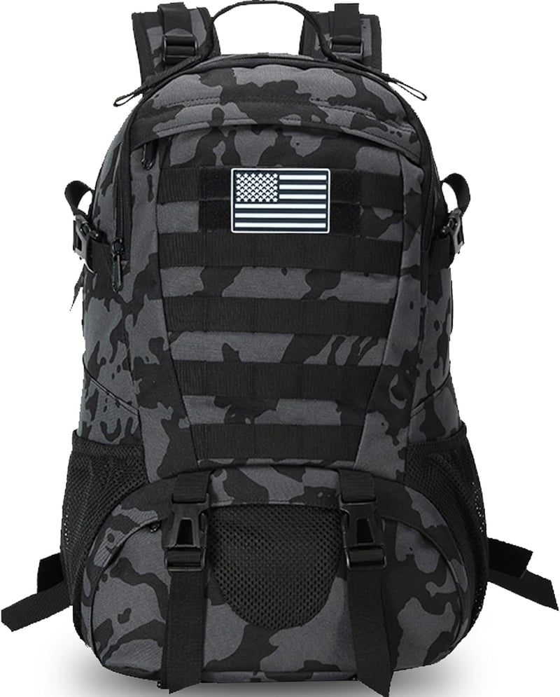 XHSM Taktikai hátizsák férfi túra egynapos Molle vízálló 30L EDC fekete terepszínű mintával USA zászló paccsal
