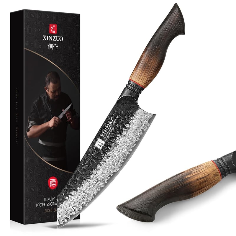 XINZUO Santoku nôž z damaškovej ocele 19,3 cm – Tepaný vzor, ergonomická rukoväť z bieleho dubu a červeného G10, profesionálne kovaný kuchynský nôž, v darčekovej krabičke