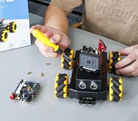 Yahboom UNO R3 AI Okos Robot Kit Mecanum Kerékkel ESP32 Kamerával App Vezérlés FPV Videó STEM Programozás Oktatás 2