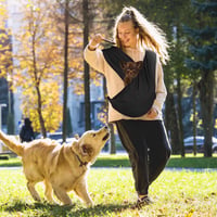 YAOZUP Kisállat Hordozó Táska Kutyáknak - Állítható Pánt, 9 kg-ig, Légáteresztő Anyag, Fekete Kutyahordozó Sétához és Utazáshoz 7