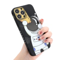Puzdro Yonds Queen pre iPhone 16 Pro Max, roztomilý kreslený dizajn vesmírneho astronauta, čierny teleskop, mäkký TPU nárazuvzdorný protišmykový ochranný kryt 1