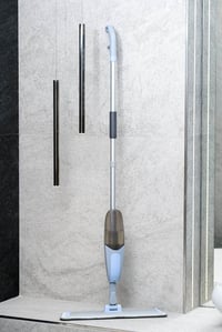 York Bacteria Stop Spray Mop felmosó permetezős funkcióval, 600 ml víztartállyal, 360 fokos forgással, mikroszálas kendővel, kemény padlókhoz 2